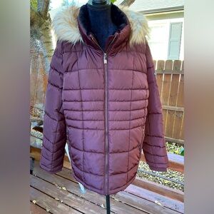 Women’s CALVIN KLEIN puffer jacket 💗💗💗
